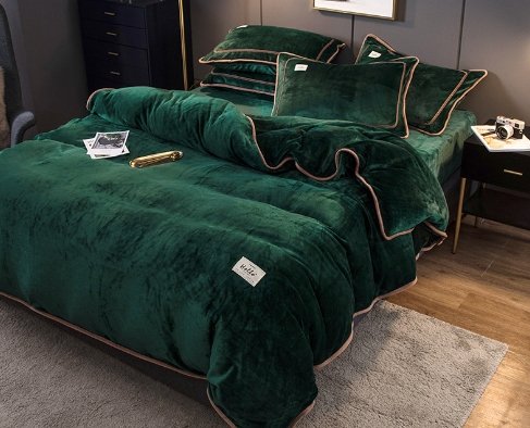 Class A light luxury thickened coral velvet bedding winter anti-static plus velvet edged quilt cover milk velvet four-piece set