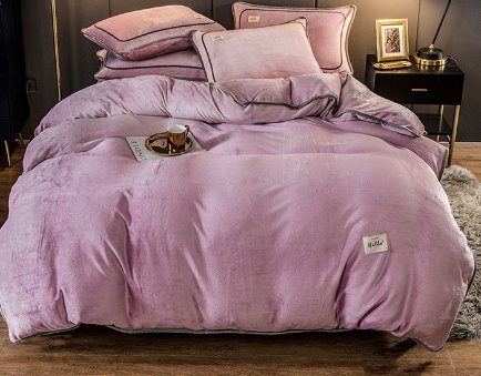 Class A light luxury thickened coral velvet bedding winter anti-static plus velvet edged quilt cover milk velvet four-piece set